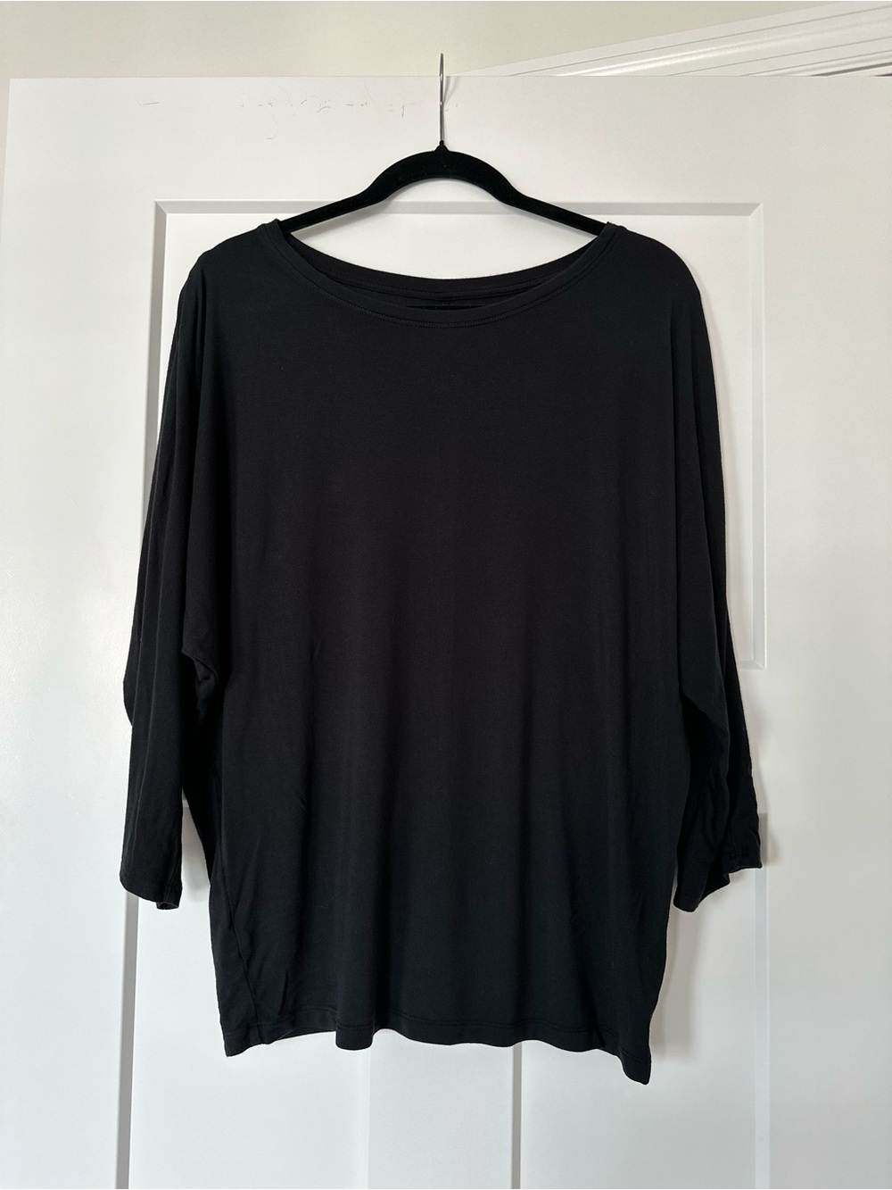 Women’s Tahari Black 3/4 Sleeve Top